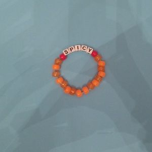 "Spicy" beaded stretchy bracelet